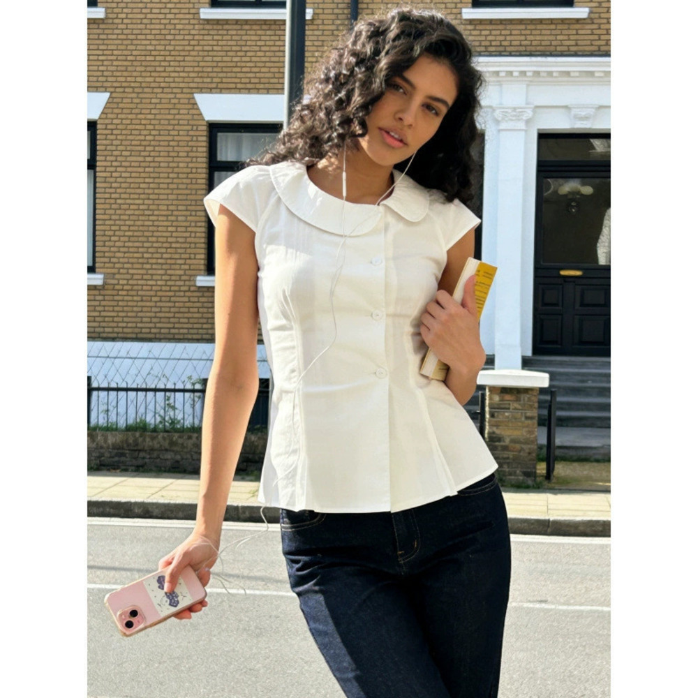 Zara Spring Crew Neck Pullover Slim Fit Flutter Sleeve Top
